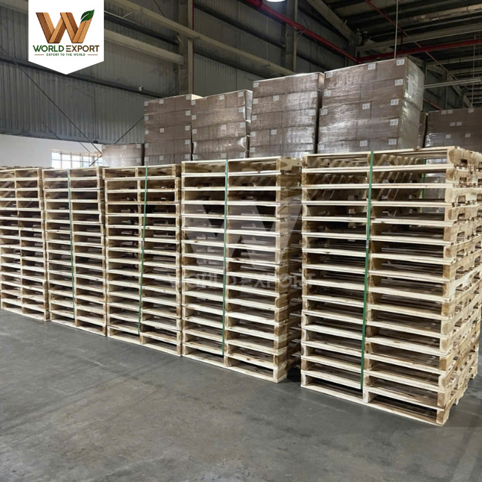 Pallet gỗ đóng hàng