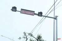 Đèn led “Chú ý quan sát”