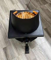 Đèn tín hiệu giao thông D300 năng lượng mặt trời