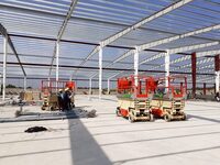 Xe nâng người 12m cắt kéo