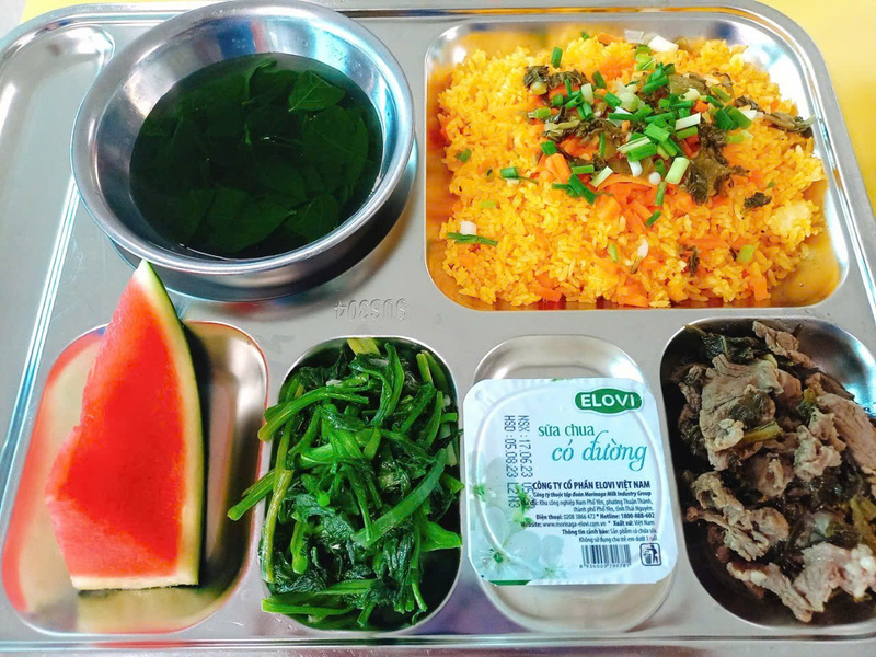 Suất ăn công nghiệp Thành Lộc