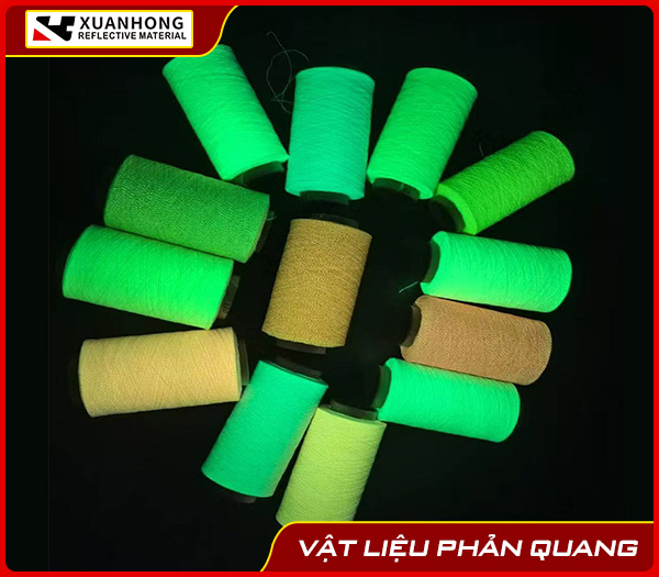 Chỉ dạ quang