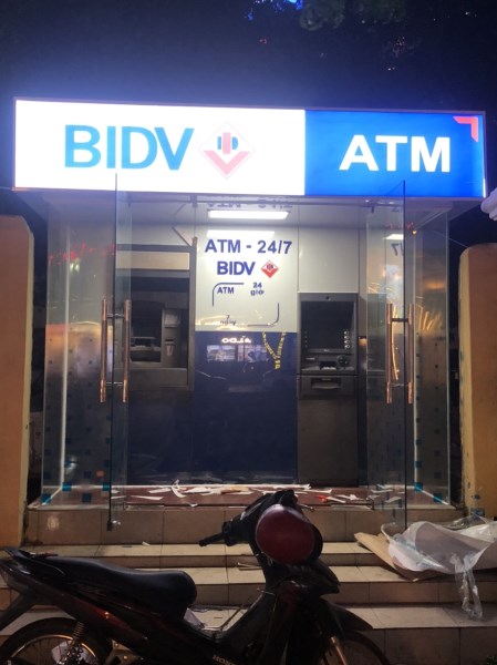 Thiết kế thi công bảng hiệu quảng cáo