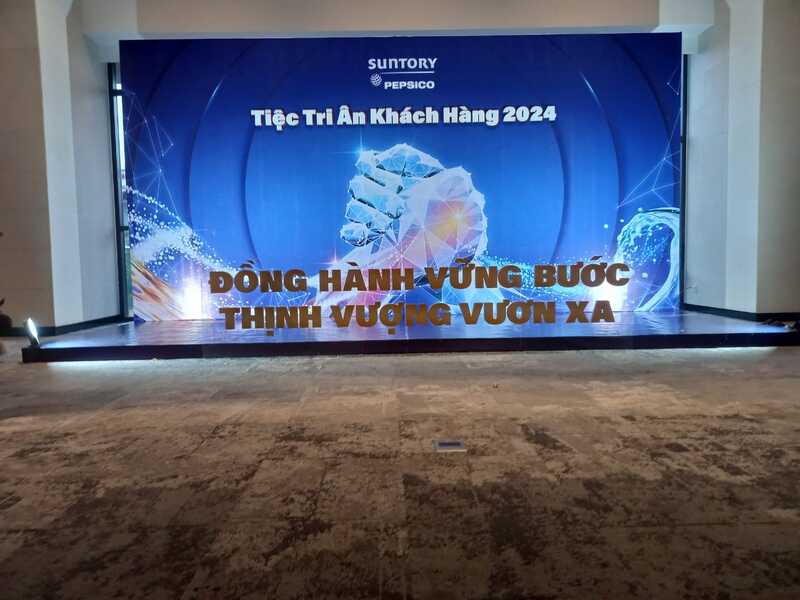 Bảng hiệu quảng cáo