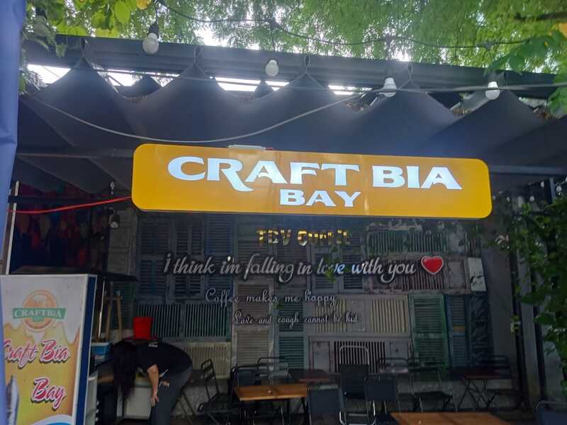 Bảng hiệu quảng cáo