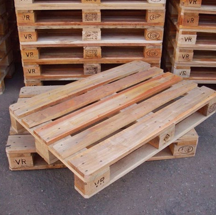 Pallet gỗ