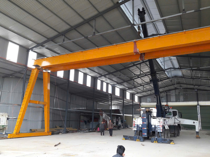 Cổng trục dầm đôi