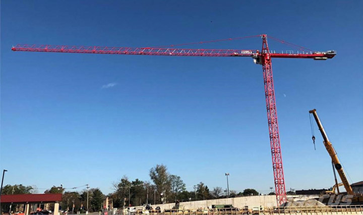 Cẩu tháp LIEBHERR