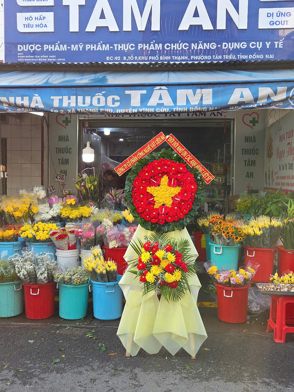 Hoa sự kiện
