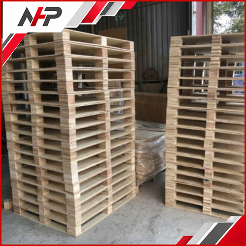 Pallet gỗ
