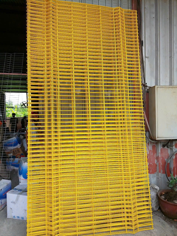 Lưới hàng rào