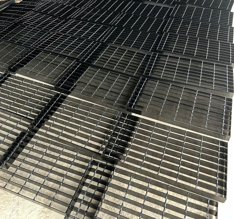 Tấm sàn Grating hàng đen